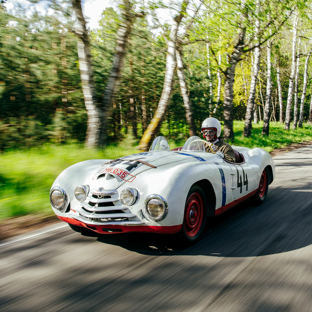 car & transportation photographers