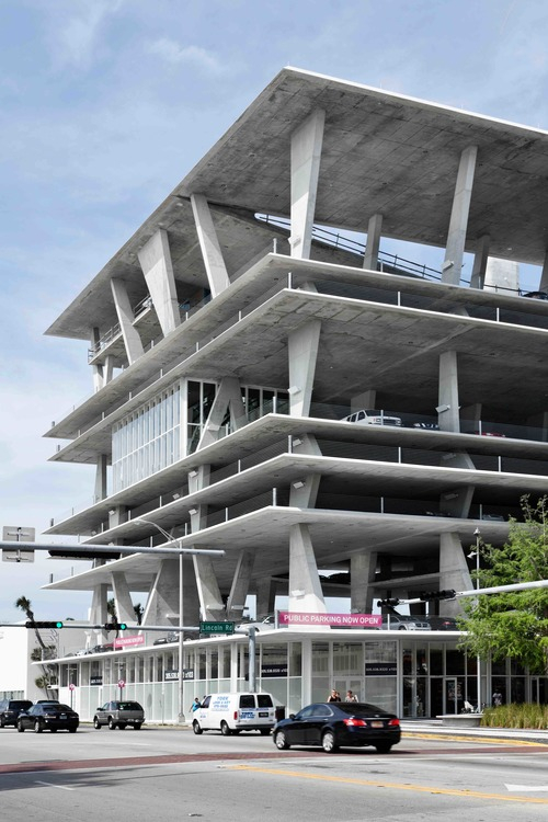 1111 Lincoln Road