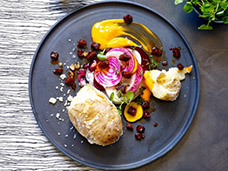 FOOD & DRINK PHOTOGRAPHY + MOTION