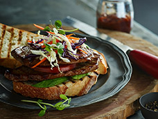 FOOD & DRINK PHOTOGRAPHY + MOTION