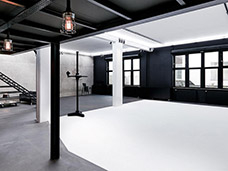 INTERNATIONAL RENTAL STUDIOS