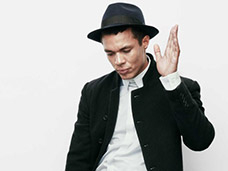 PORTRAITURE & CELEBRITY PHOTOGRAPHY