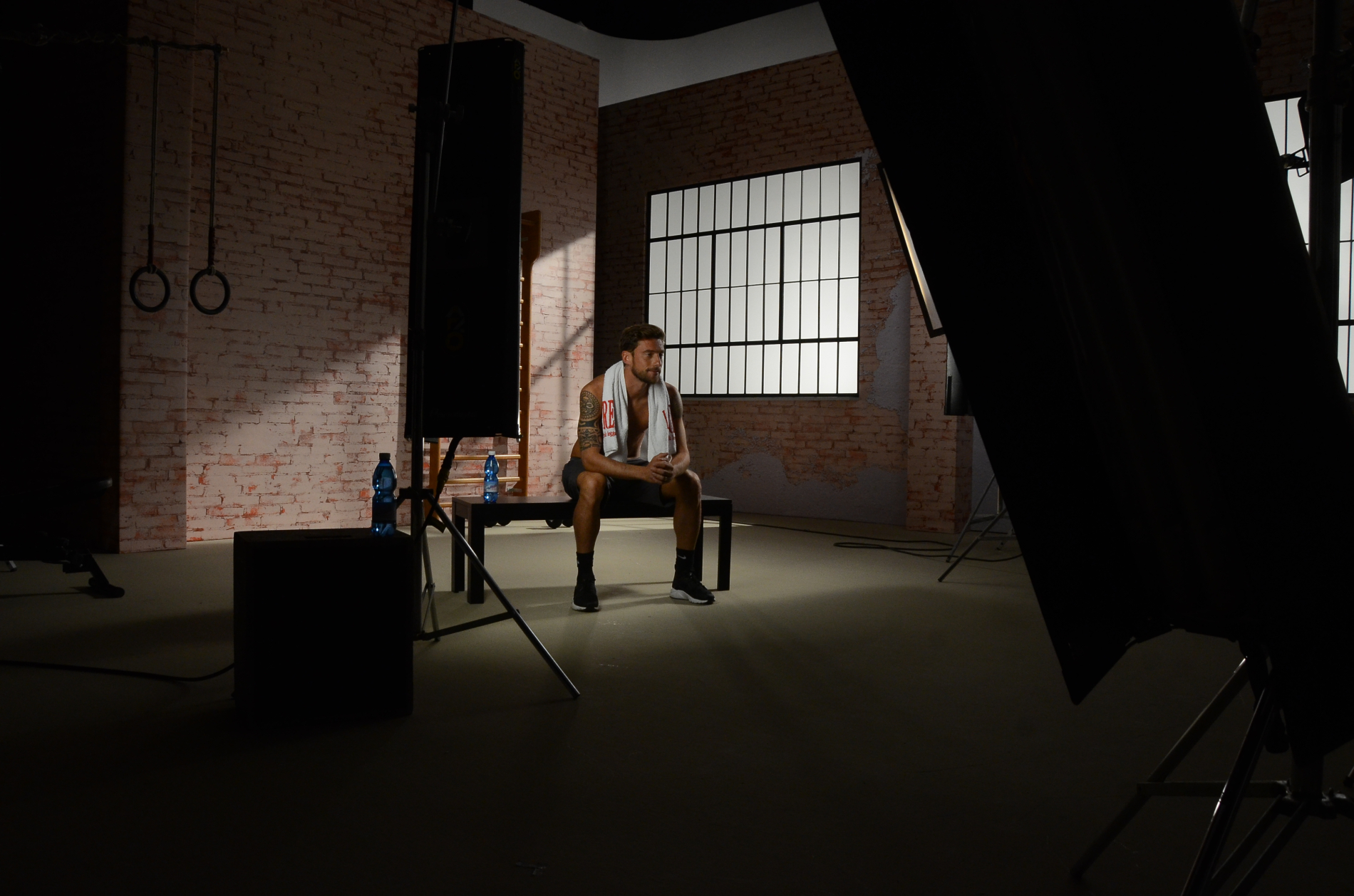 Four Studios Communication