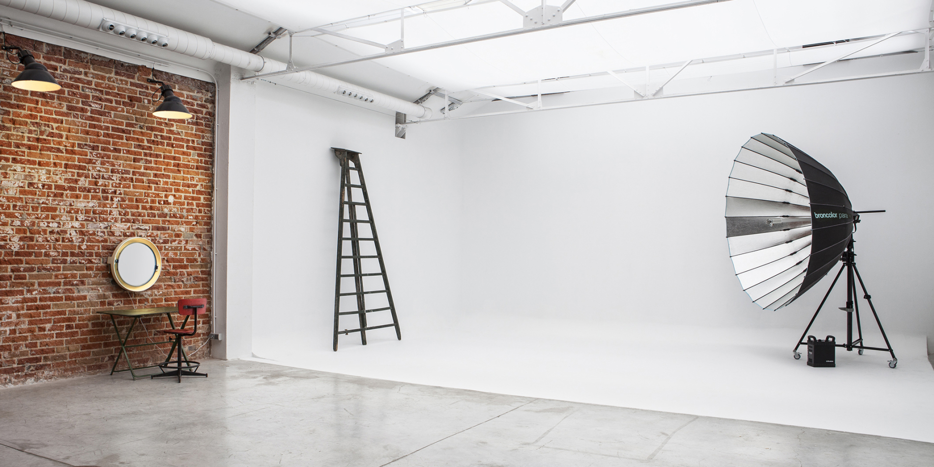 Camera-Studio