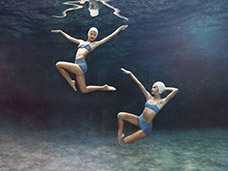 UNDERWATER PHOTOGRAPHY + MOTION
