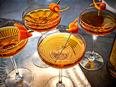FOOD & DRINK PHOTOGRAPHY + MOTION