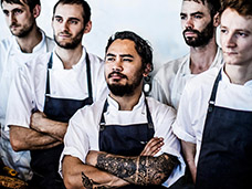 PEOPLE & LIFESTYLE PHOTOGRAPHY + MOTION