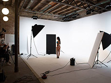 INTERNATIONAL RENTAL STUDIOS