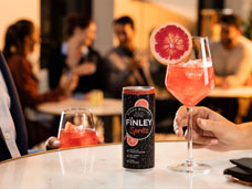 FOOD & DRINK PHOTOGRAPHY + MOTION