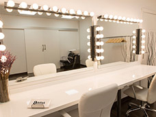 INTERNATIONAL RENTAL STUDIOS