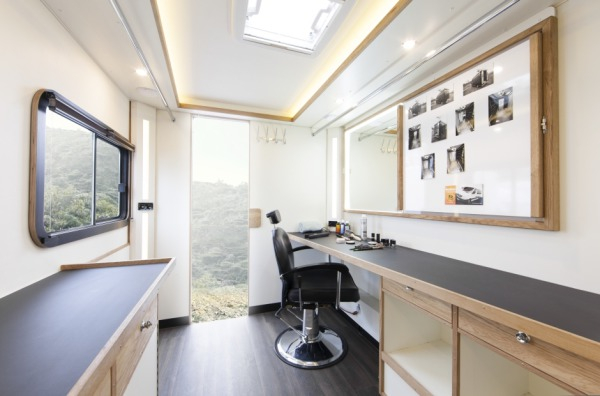 Mobile units/ location vans