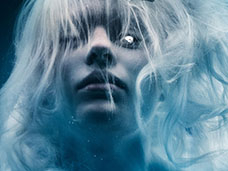 UNDERWATER PHOTOGRAPHY + MOTION
