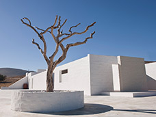 INTERNATIONAL RENTAL STUDIOS