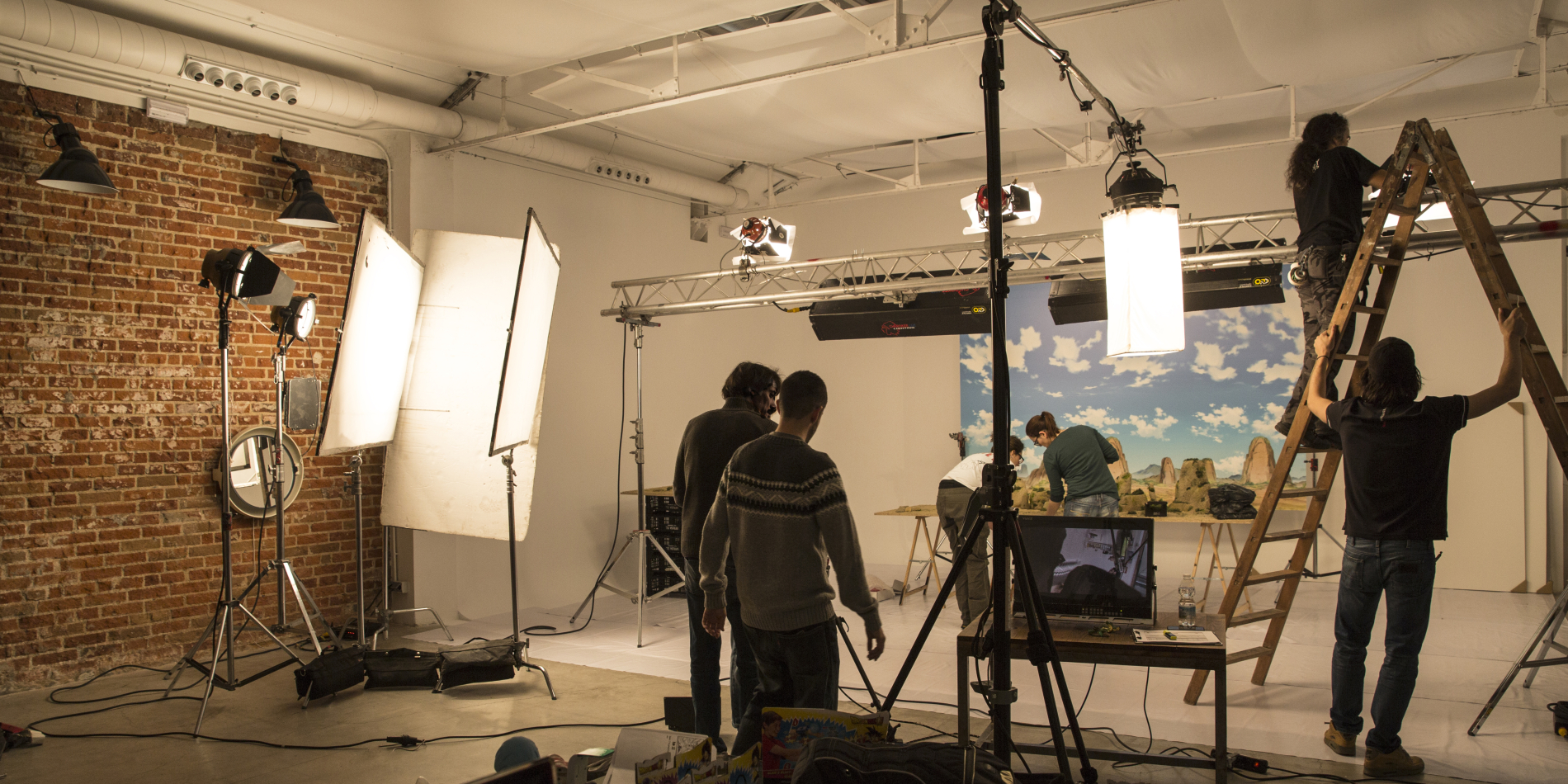 RENTAL STUDIOS for PHOTO & FILM