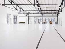 INTERNATIONAL RENTAL STUDIOS