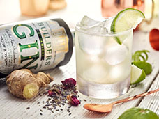 FOOD & DRINK PHOTOGRAPHY & MOTION