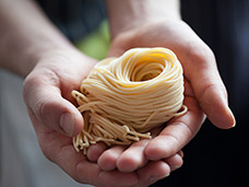 FOOD & DRINK PHOTOGRAPHY & MOTION