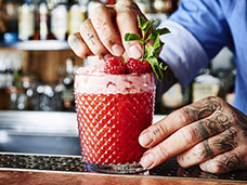FOOD & DRINK PHOTOGRAPHY & MOTION