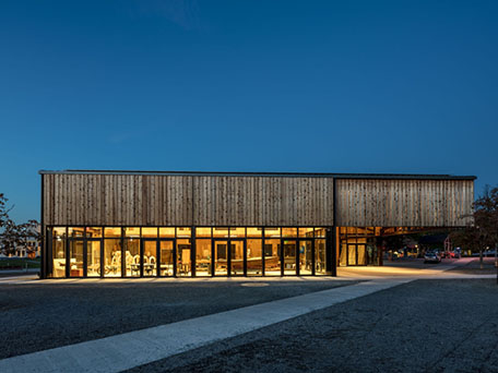 INTERIOR, ARCHITECTURE AND AERIAL PHOTOGRAPHY