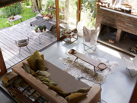 INTERIOR, ARCHITECTURE AND AERIAL PHOTOGRAPHY