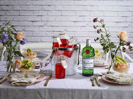 FOOD & DRINK PHOTOGRAPHY & MOTION