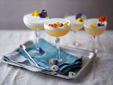 FOOD & DRINK PHOTOGRAPHY & MOTION