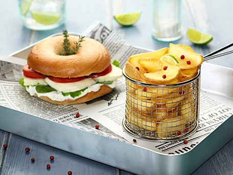 FOOD & DRINK PHOTOGRAPHY & MOTION