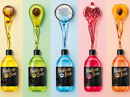 LIQUID & COSMETIC PHOTOGRAPHY & MOTION