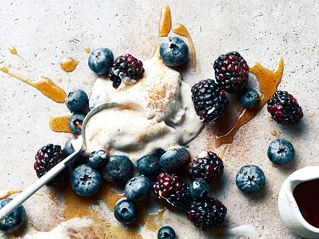 FOOD & DRINK PHOTOGRAPHY & MOTION