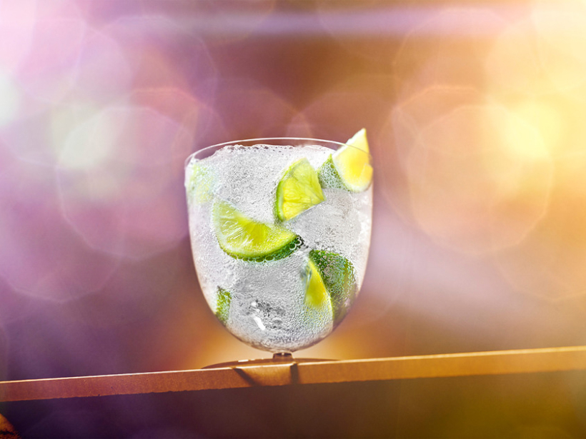 FOOD & DRINK PHOTOGRAPHY & MOTION