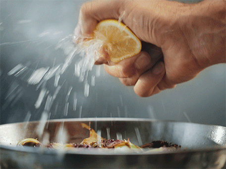 FOOD & DRINK PHOTOGRAPHY & MOTION