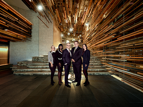 CORPORATE & INDUSTRIAL PHOTOGRAPHY & MOTION