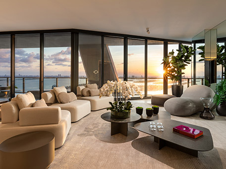 INTERIOR, ARCHITECTURE AND AERIAL PHOTOGRAPHY + MOTION