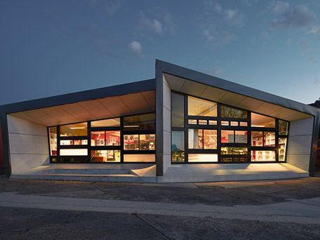 INTERIOR, ARCHITECTURE AND AERIAL PHOTOGRAPHY + MOTION