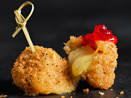 FOOD & DRINK PHOTOGRAPHY & MOTION