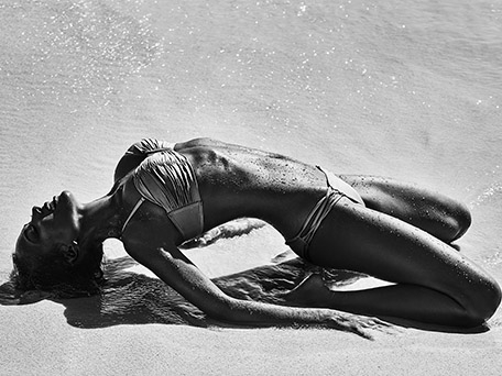 FASHION & BEAUTY PHOTOGRAPHY + MOTION