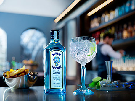 FOOD & DRINK PHOTOGRAPHY & MOTION