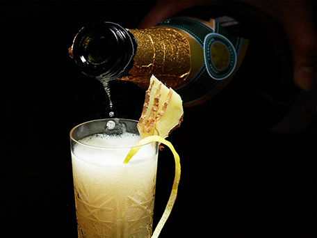 FOOD & DRINK PHOTOGRAPHY & MOTION