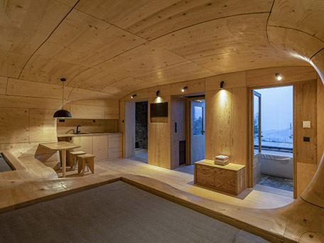 INTERIOR, ARCHITECTURE AND AERIAL PHOTOGRAPHY & MOTION