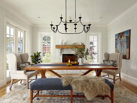 INTERIOR, ARCHITECTURE AND AERIAL PHOTOGRAPHY & MOTION