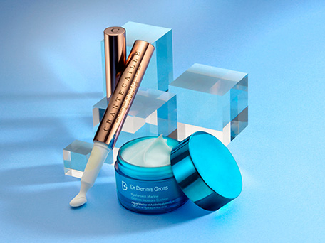 LIQUID & COSMETIC PHOTOGRAPHY & MOTION