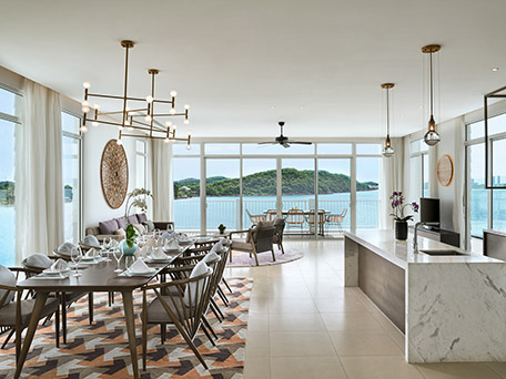 INTERIOR, ARCHITECTURE & AERIAL PHOTOGRAPHY
