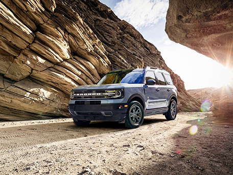 CAR, TRANSPORTATION & LANDSCAPE PHOTOGRAPHY & MOTION