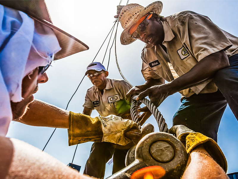 CORPORATE, INDUSTRIAL & HEALTHCARE PHOTOGRAPHY & FILM
