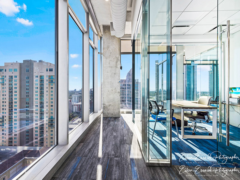 INTERIOR, ARCHITECTURE & AERIAL PHOTOGRAPHY & MOTION