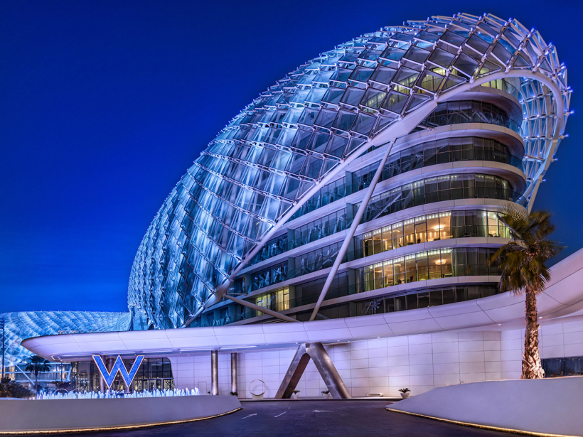 INTERIOR, ARCHITECTURE & AERIAL PHOTOGRAPHY & MOTION