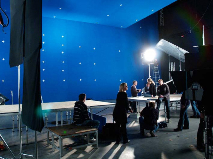 RENTAL STUDIOS
