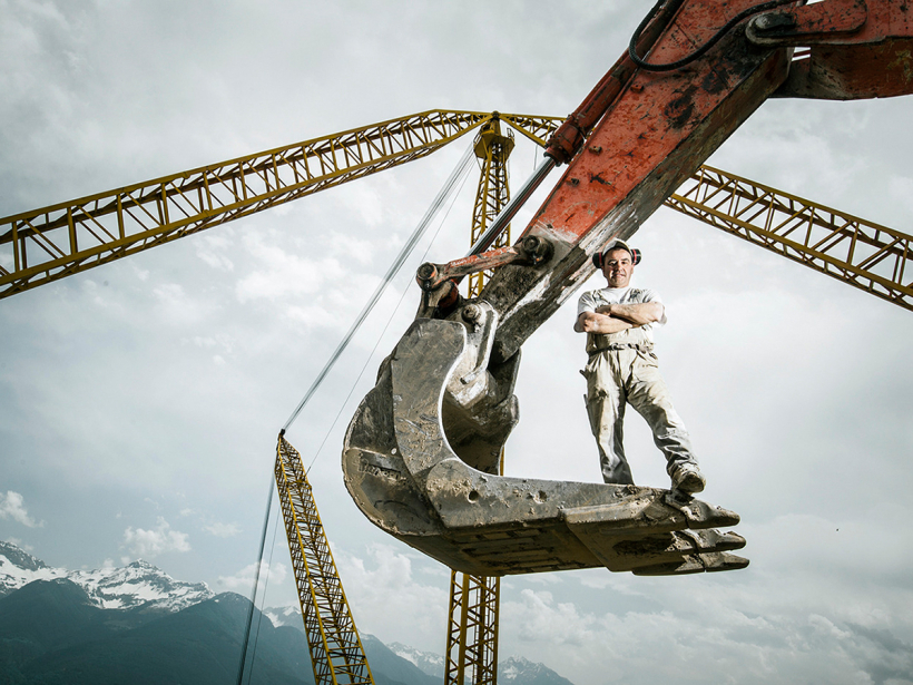 CORPORATE, INDUSTRIAL & HEALTHCARE PHOTOGRAPHY & MOTION