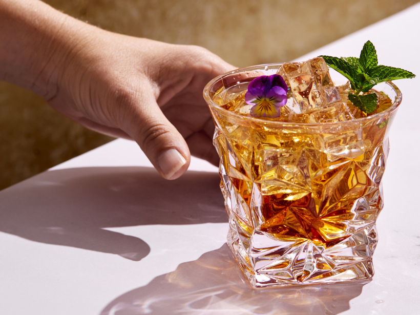 FOOD & DRINK PHOTOGRAPHY & MOTION
