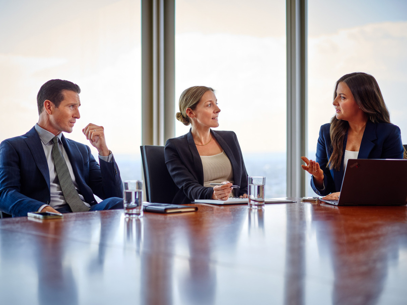 CORPORATE, INDUSTRIAL & HEALTHCARE PHOTOGRAPHY & MOTION